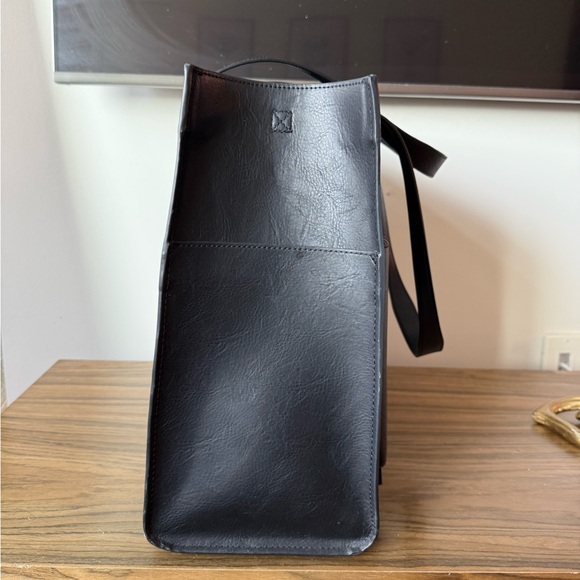 Beis Large Black Tote - Picture 5 of 7